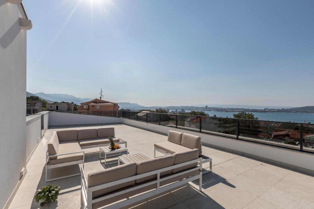 Luxurious Villa Meri Kastela Exterior photo