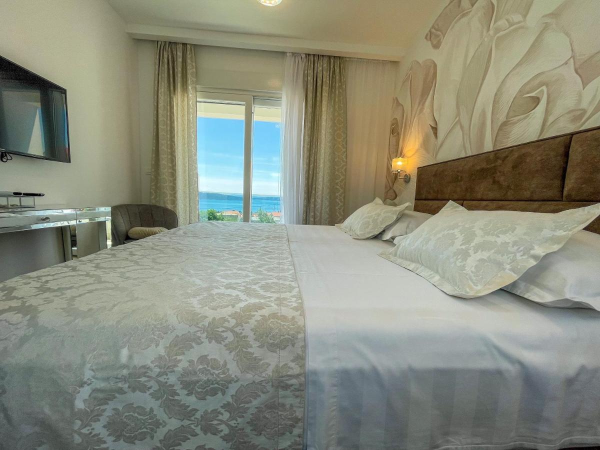 Luxurious Villa Meri Kastela Exterior photo
